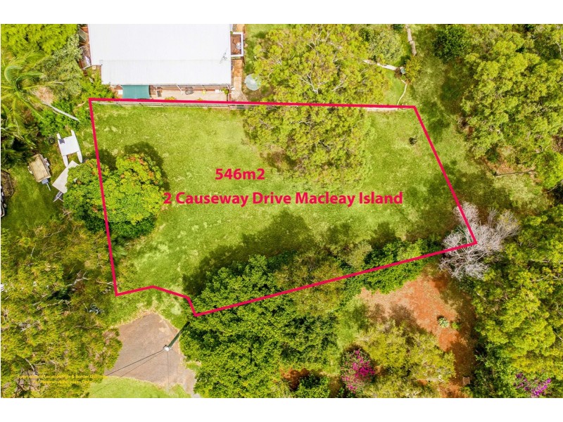 2 Causeway Drive, Macleay Island QLD 4184