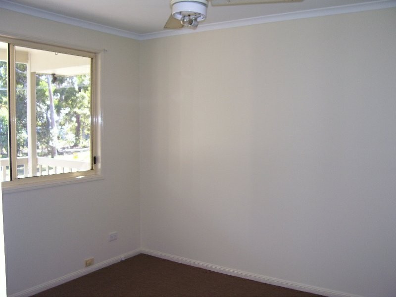 16 Brolga Street, Macleay Island QLD 4184