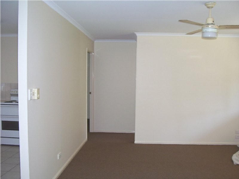 16 Brolga Street, Macleay Island QLD 4184