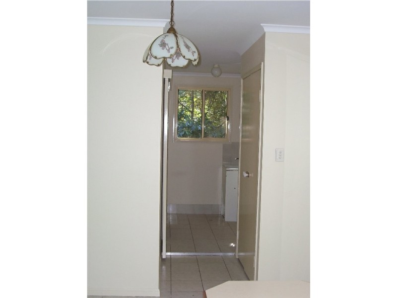 16 Brolga Street, Macleay Island QLD 4184