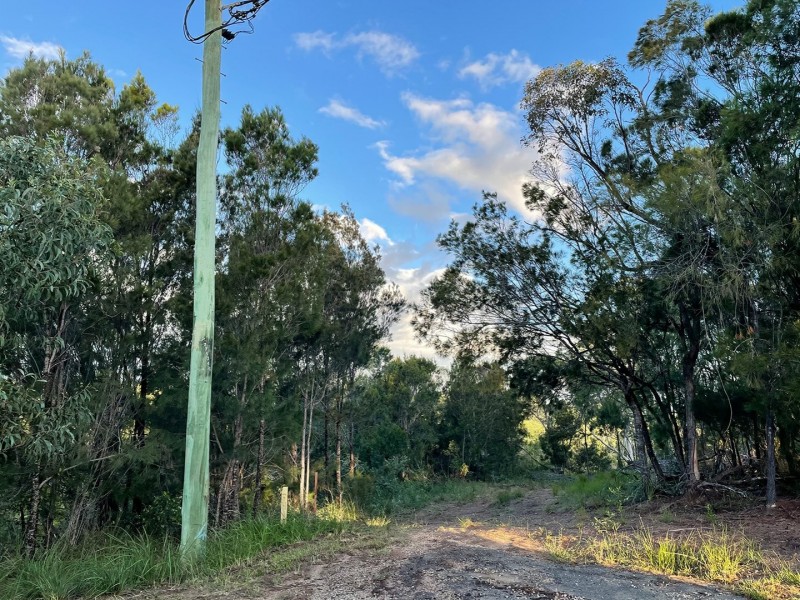 16 Emita Street, Macleay Island QLD 4184