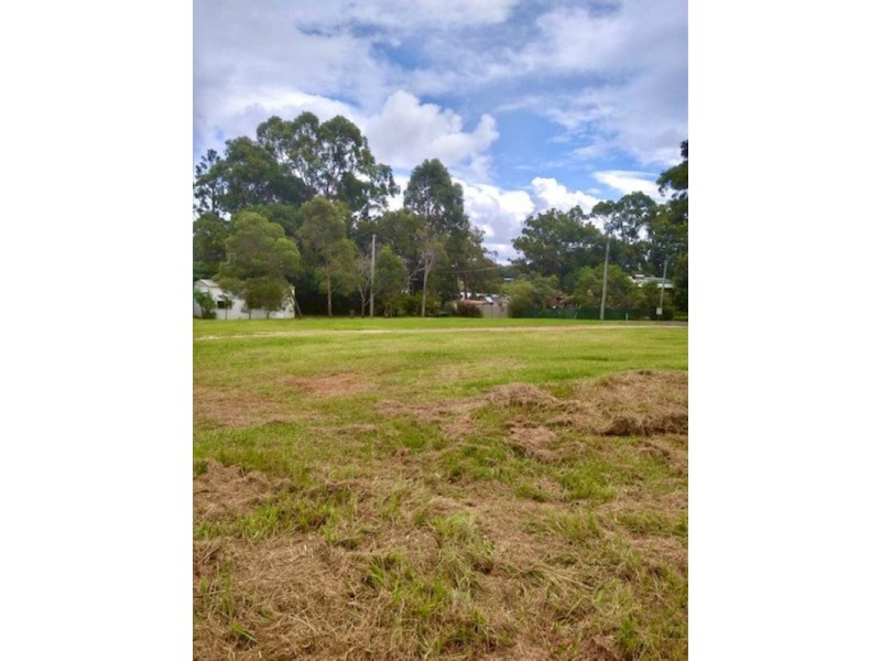 46 Crest Haven, Lamb Island QLD 4184