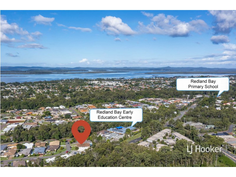 4 Mervyn Crescent, Redland Bay QLD 4165