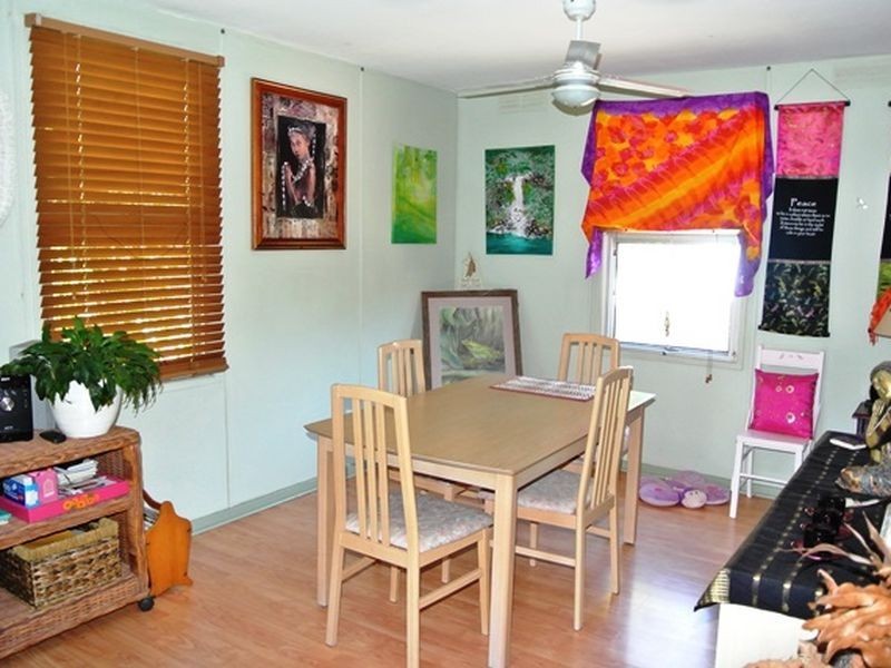 11 Lemontree Drive, Macleay Island QLD 4184