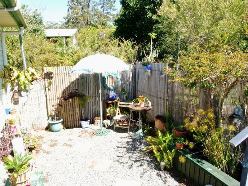 11 Lemontree Drive, Macleay Island QLD 4184