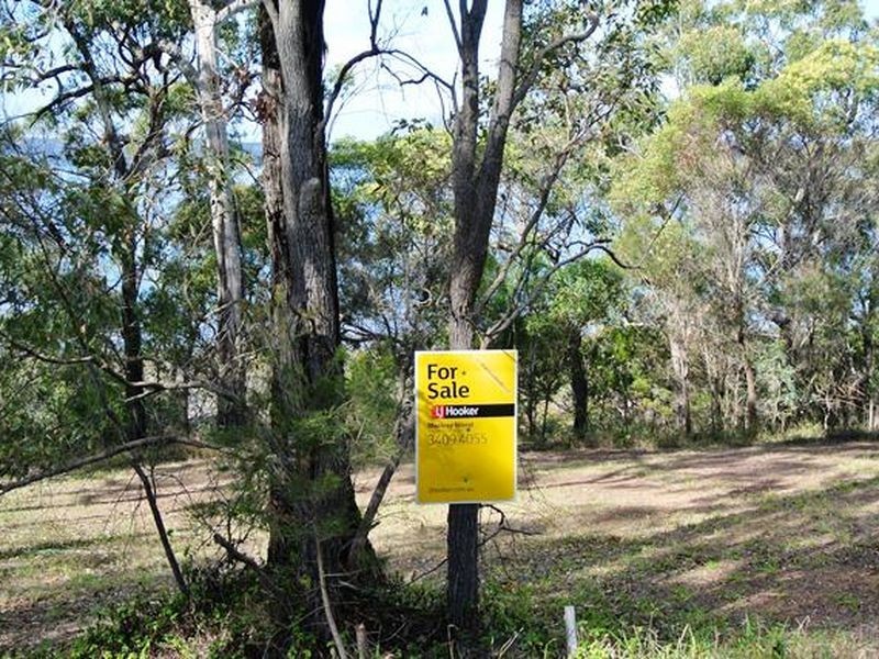 117-123 Beelong Street, Macleay Island QLD 4184