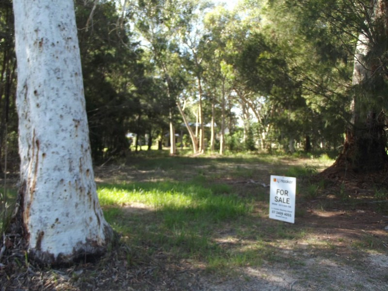 15 Barramundi Street, Macleay Island QLD 4184