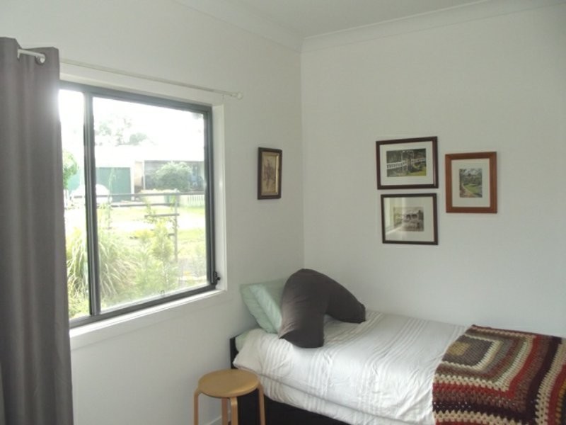 12 Percival Street, Macleay Island QLD 4184
