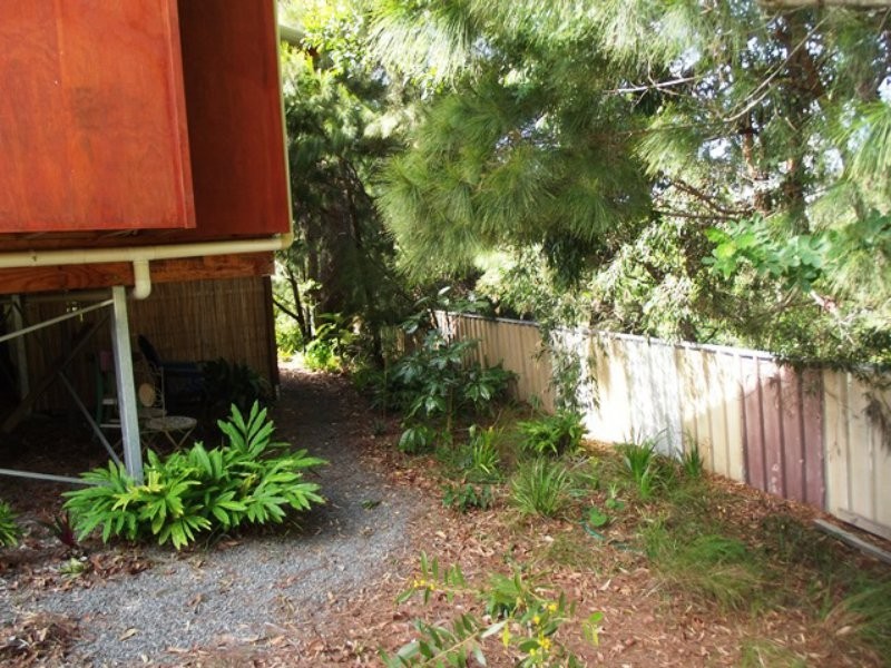12 Percival Street, Macleay Island QLD 4184