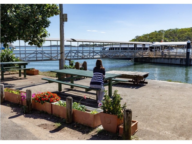 24 The Esplanade, Karragarra Island QLD 4184