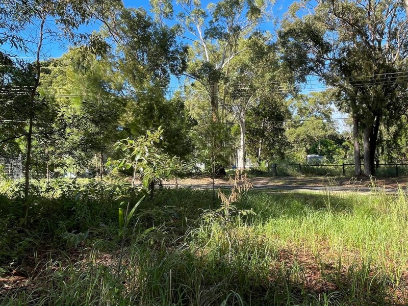 15 Tukkeri Street, Macleay Island QLD 4184