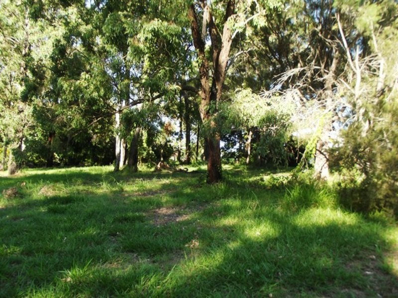 22 Ilya Street, Macleay Island QLD 4184