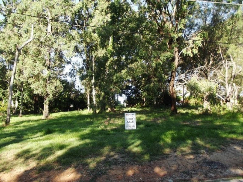 22 Ilya Street, Macleay Island QLD 4184