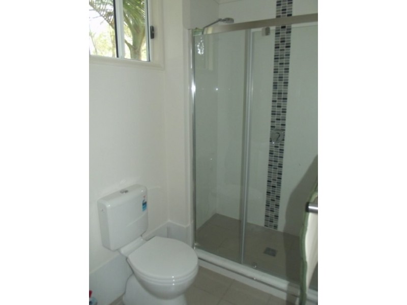 35 Camena Street, Macleay Island QLD 4184