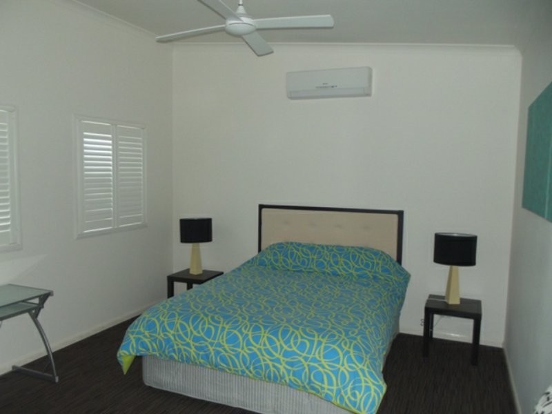 35 Camena Street, Macleay Island QLD 4184
