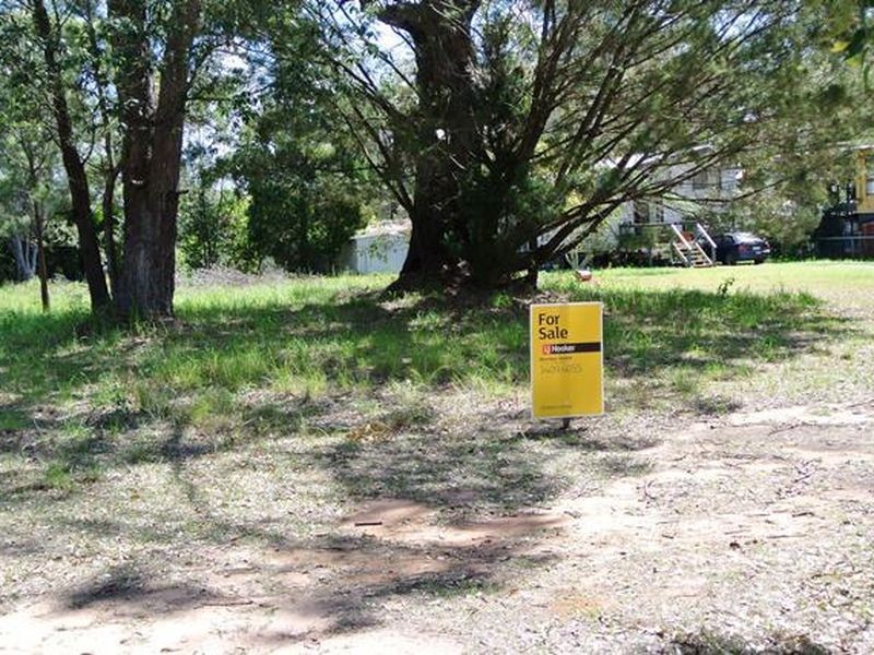 27 President Terrace, Macleay Island QLD 4184