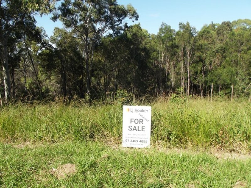 27 Ashton Street, Macleay Island QLD 4184