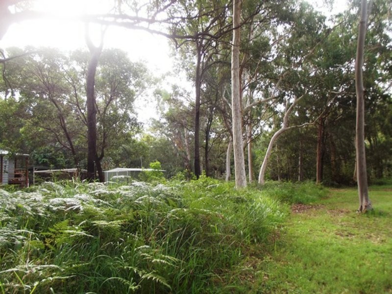 3 Noondoo Street, Macleay Island QLD 4184