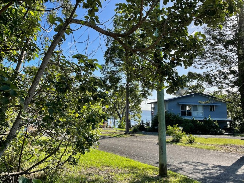31 Udara Drive, Macleay Island QLD 4184