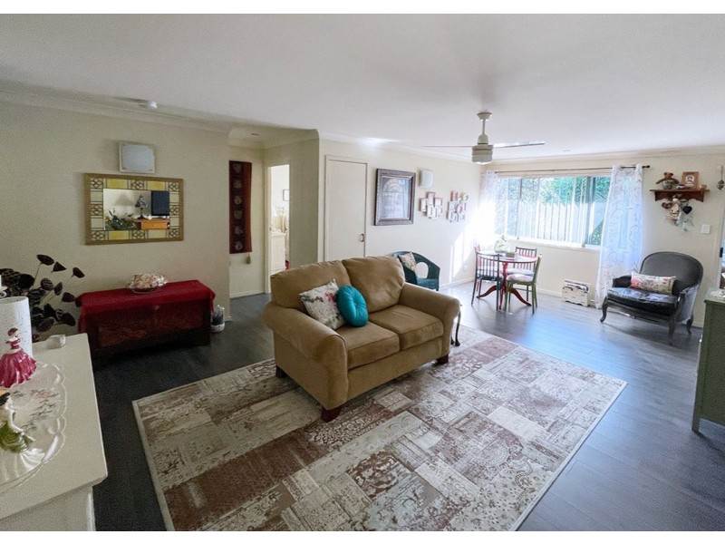 17 Michael Street, Macleay Island QLD 4184