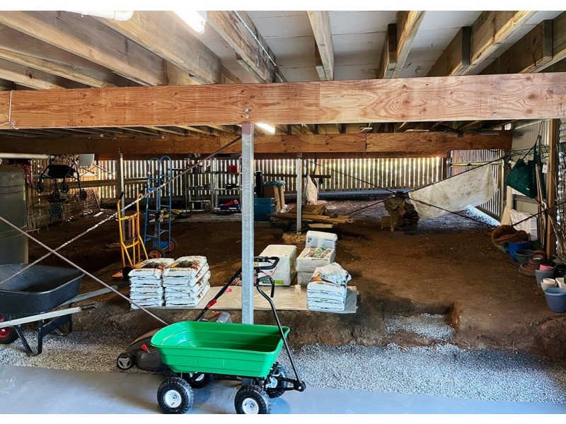 17 Michael Street, Macleay Island QLD 4184