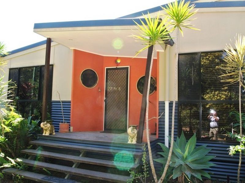 5-9 Parakeet Street, Macleay Island QLD 4184