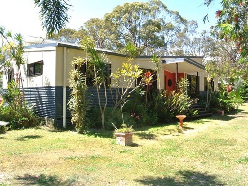 5-9 Parakeet Street, Macleay Island QLD 4184