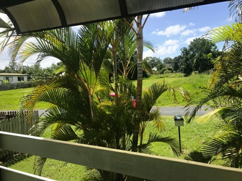 13 Michiko Street, Macleay Island QLD 4184