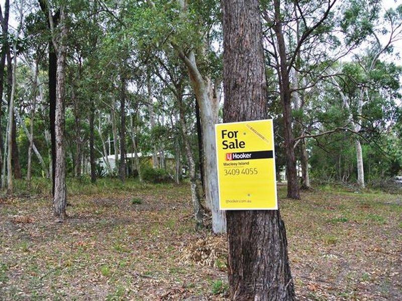 10 Heron Street, Macleay Island QLD 4184