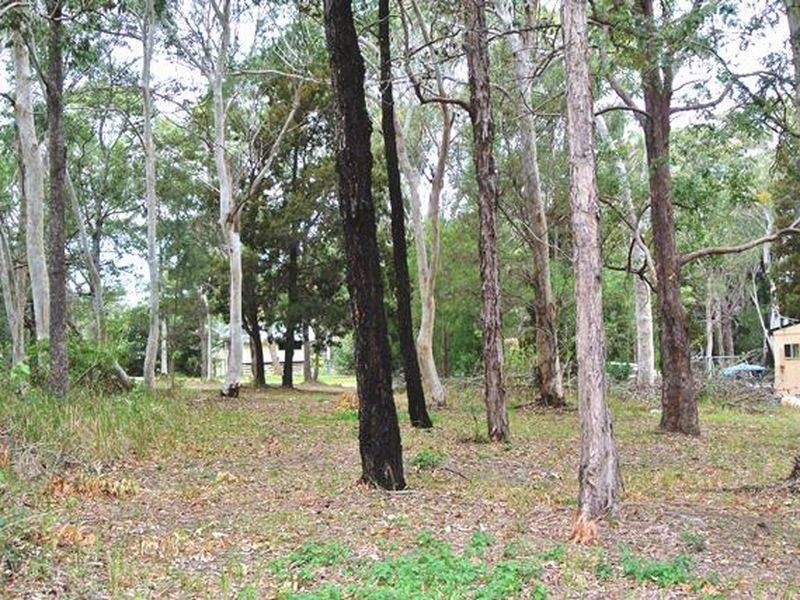 10 Heron Street, Macleay Island QLD 4184