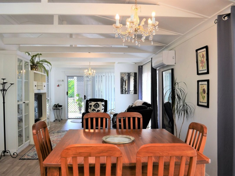 94 Treasure Island Avenue, Karragarra Island QLD 4184