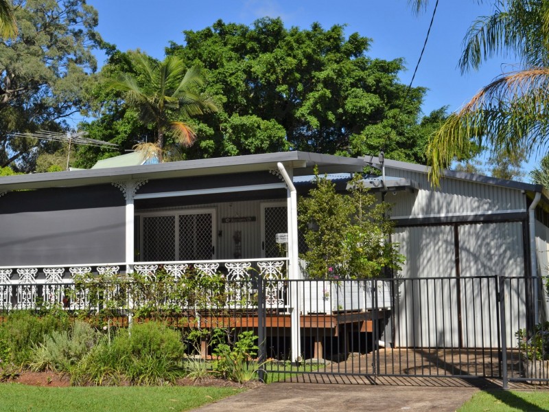 94 Treasure Island Avenue, Karragarra Island QLD 4184