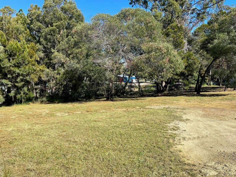 11 Percival Street, Macleay Island QLD 4184