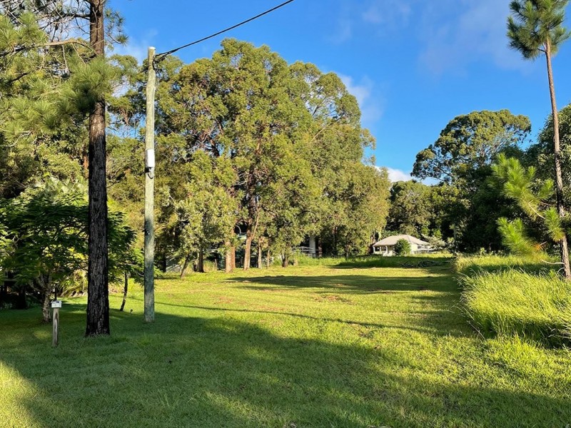 4 Daku Court, Macleay Island QLD 4184