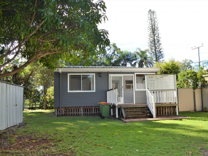 98 Treasure Island Avenue, Karragarra Island QLD 4184