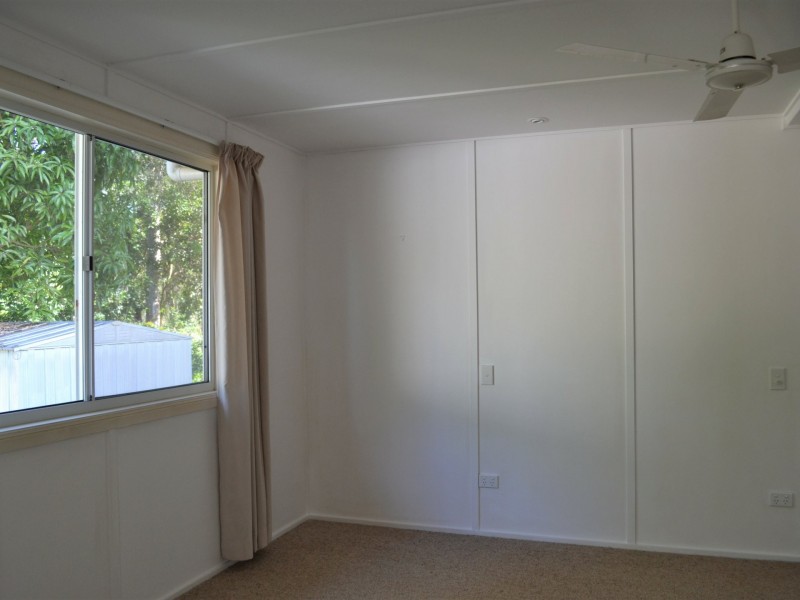 98 Treasure Island Avenue, Karragarra Island QLD 4184