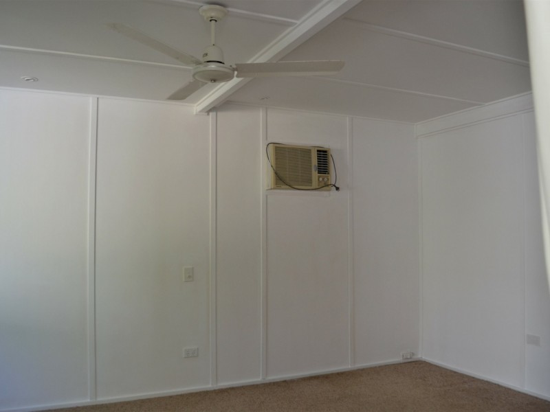 98 Treasure Island Avenue, Karragarra Island QLD 4184