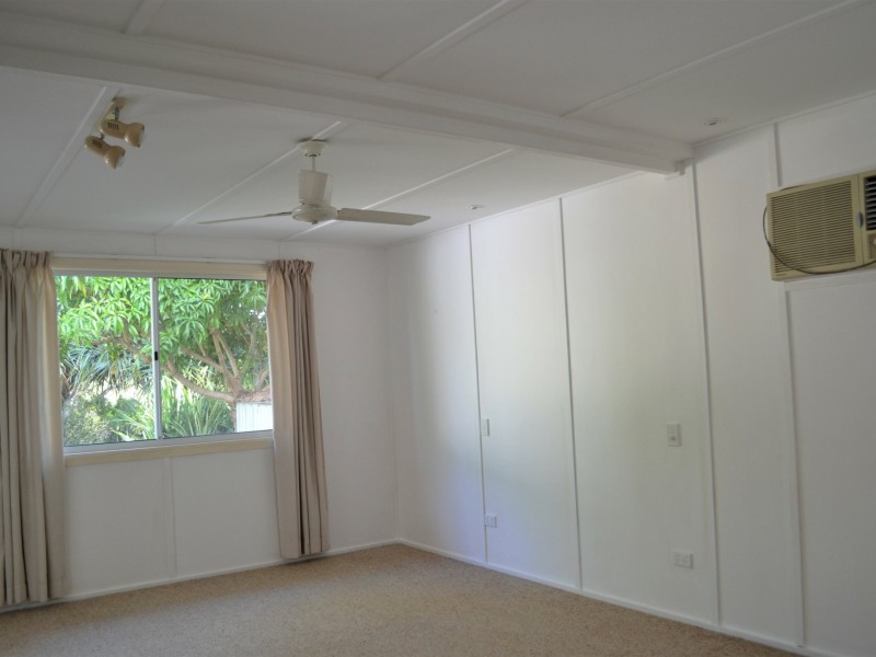 98 Treasure Island Avenue, Karragarra Island QLD 4184