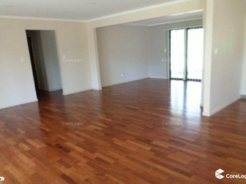 155 LUCAS DR, Lamb Island QLD 4184