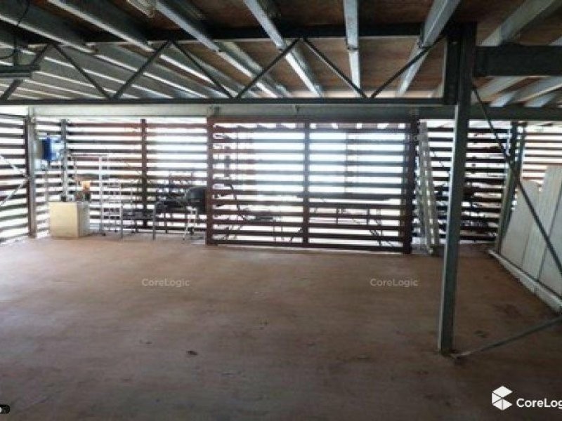 155 LUCAS DR, Lamb Island QLD 4184