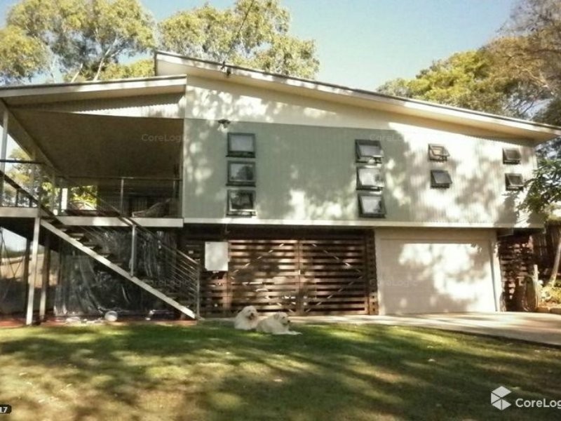 155 LUCAS DR, Lamb Island QLD 4184