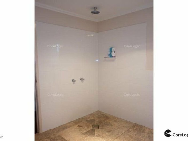 155 LUCAS DR, Lamb Island QLD 4184