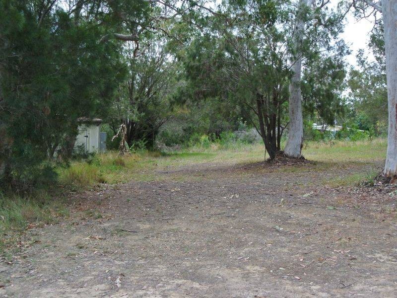 9 George Street, Macleay Island QLD 4184