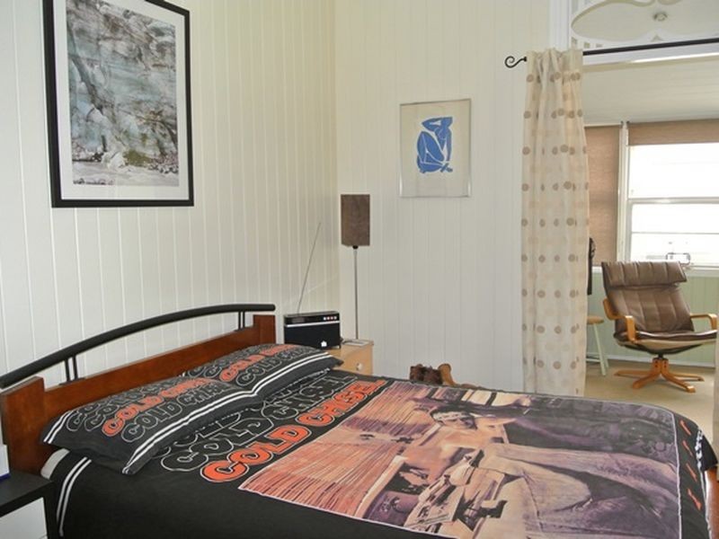 16 Orion Street, Macleay Island QLD 4184