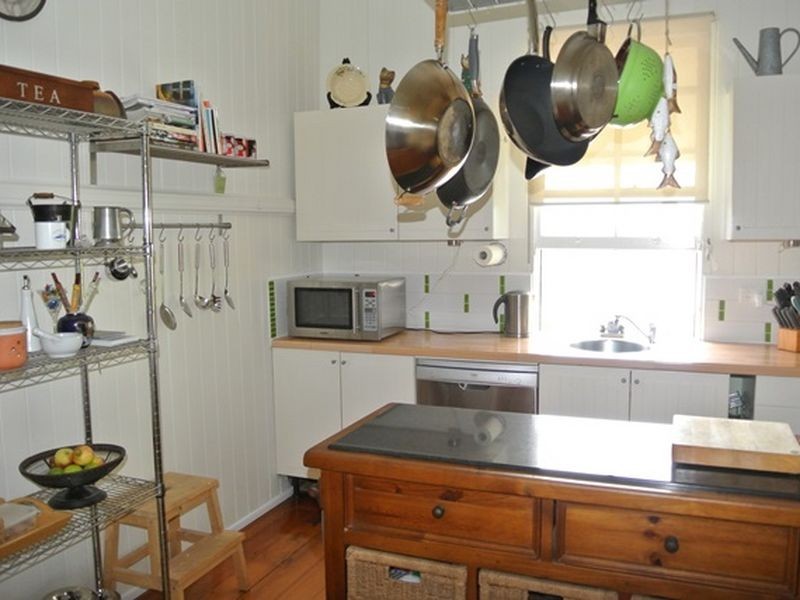 16 Orion Street, Macleay Island QLD 4184