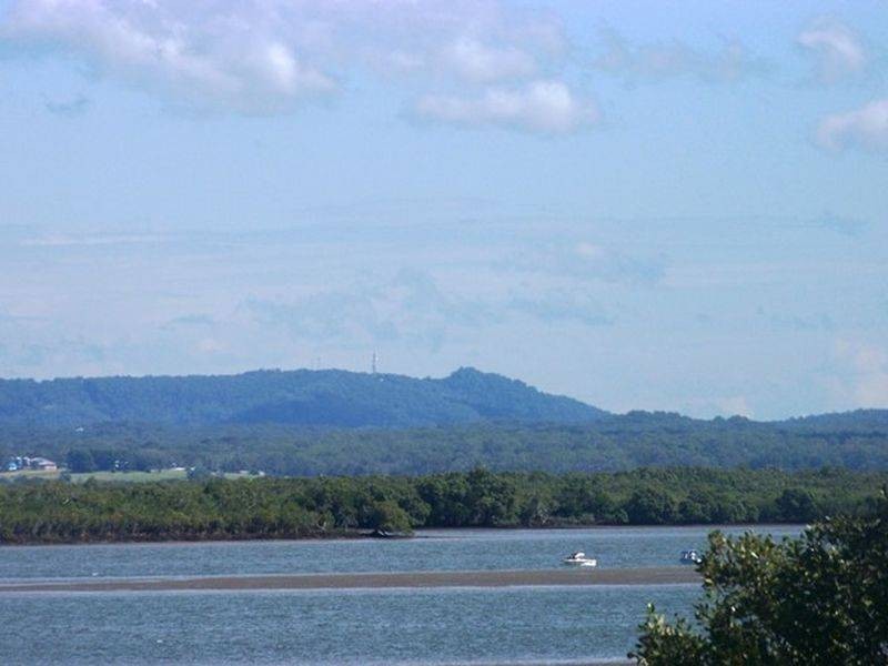 150 Palm Beach Road, Russell Island QLD 4184