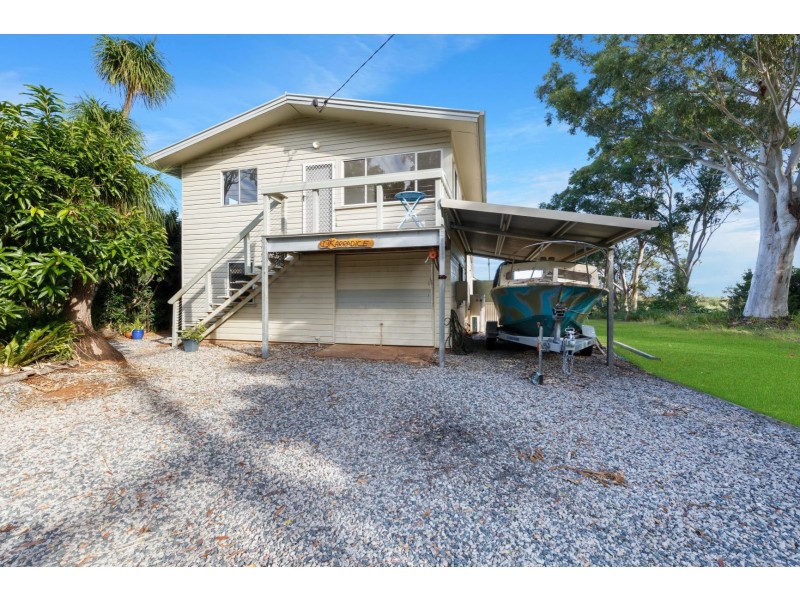 54 Treasure Island Avenue, Karragarra Island QLD 4184