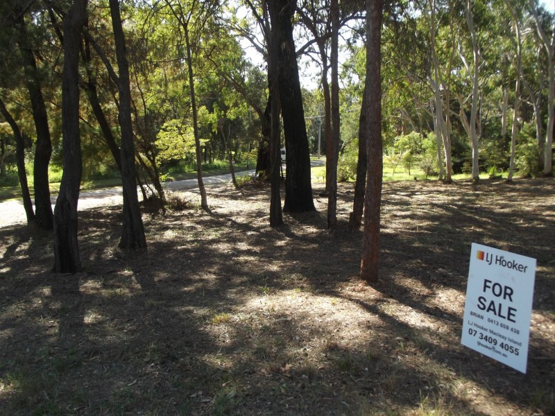 11 Oomool Street, Macleay Island QLD 4184