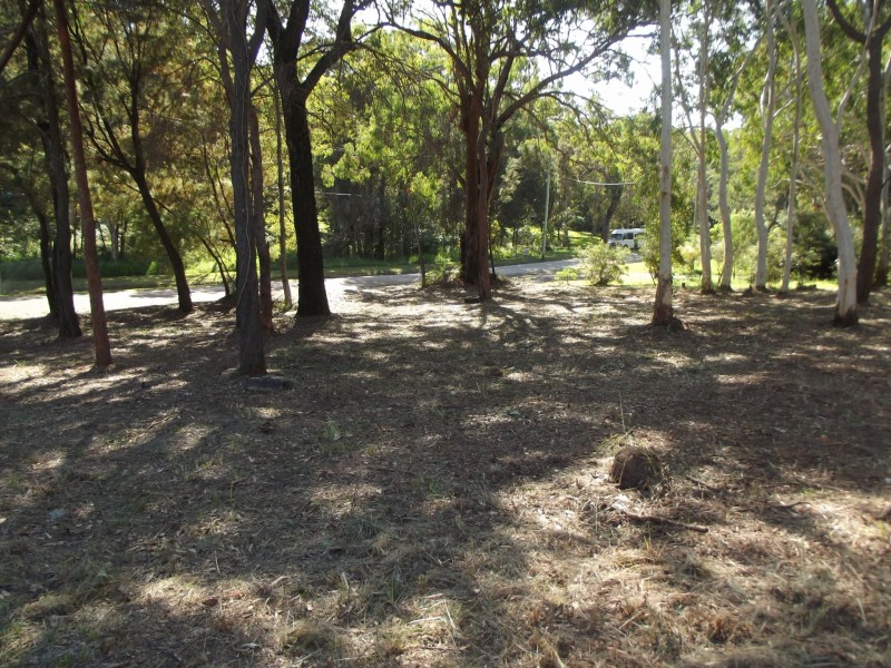 11 Oomool Street, Macleay Island QLD 4184