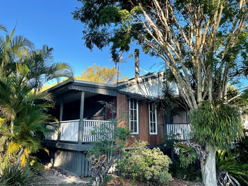 14 Tingara Street, Macleay Island QLD 4184